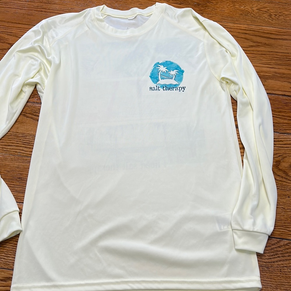 Long sleeve SPF 50+ souvenir tee.  Yellow w/beach scene on back. Size Medium